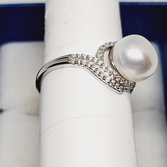 White Freshwater Pearl & Cubic Zirconia ring inn Rhodium over 925SS sz 9 .35 cts - Picture 6 of 7